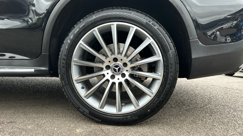 Mercedes-Benz GLC 300e 4Matic AMG Line Premium 5dr 9G-Tronic Estate